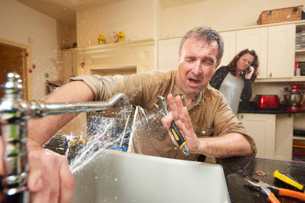 Best 24/7 water damage repair  in Nanuet, NY